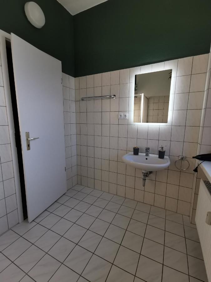 Suiteable Living Katlenburg, Studio Apartment Mit Netflix, Am Rande Des Harz Zewnętrze zdjęcie